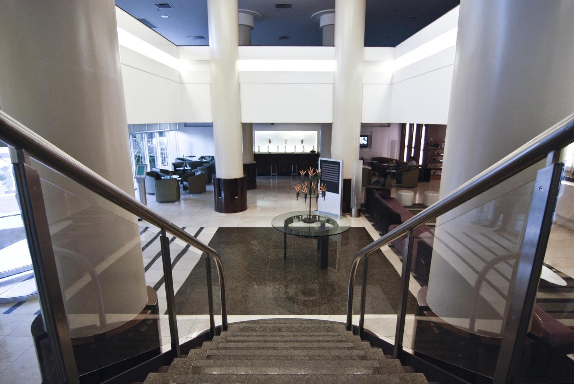 Hotel Luzeiros Fortaleza Exterior photo The lobby of the hotel